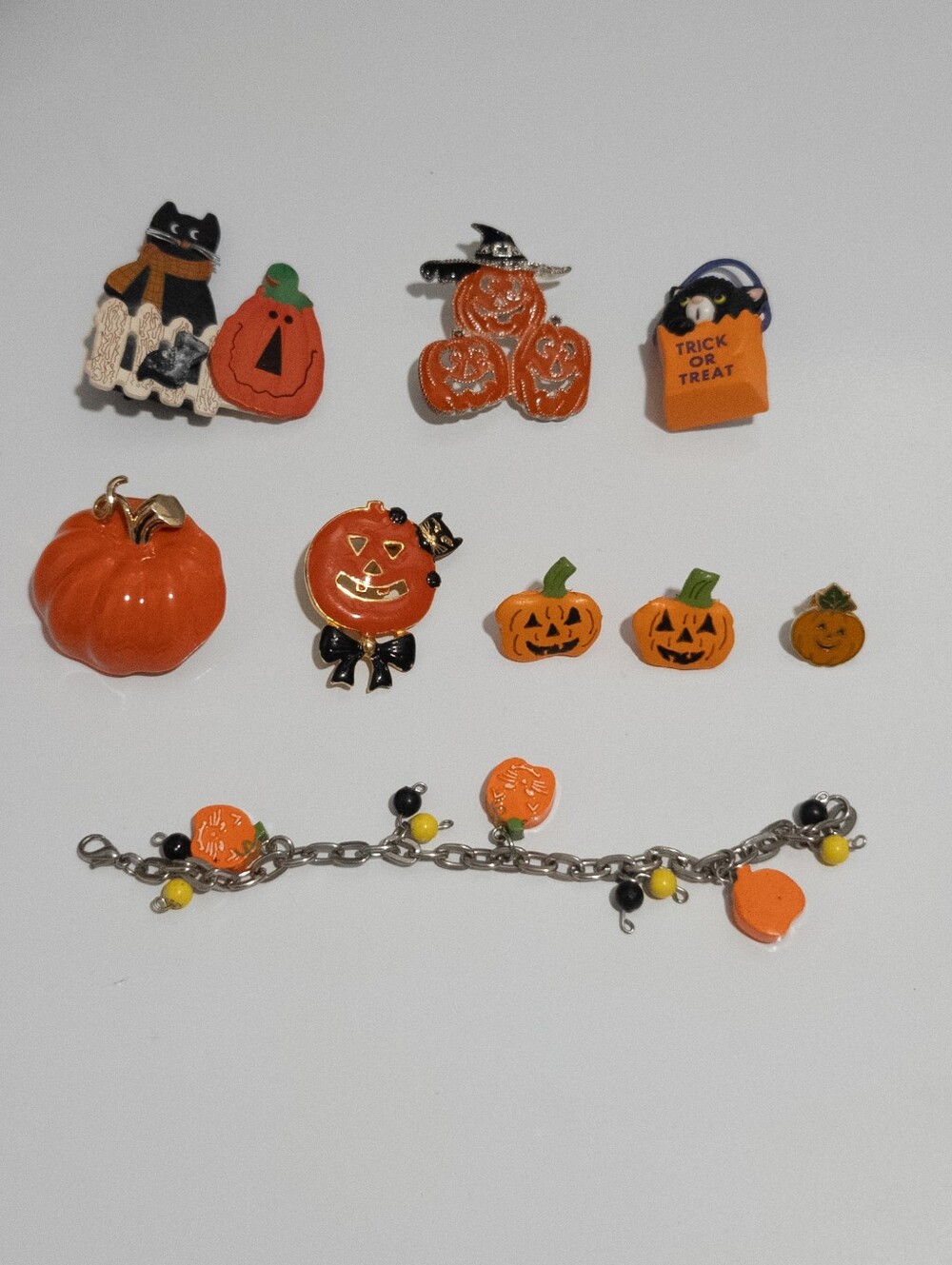 Vintage 80s 90s Halloween Jewlery Lot Of 8 Spooky Pumpkin